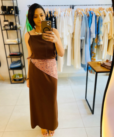 Vestido marrom